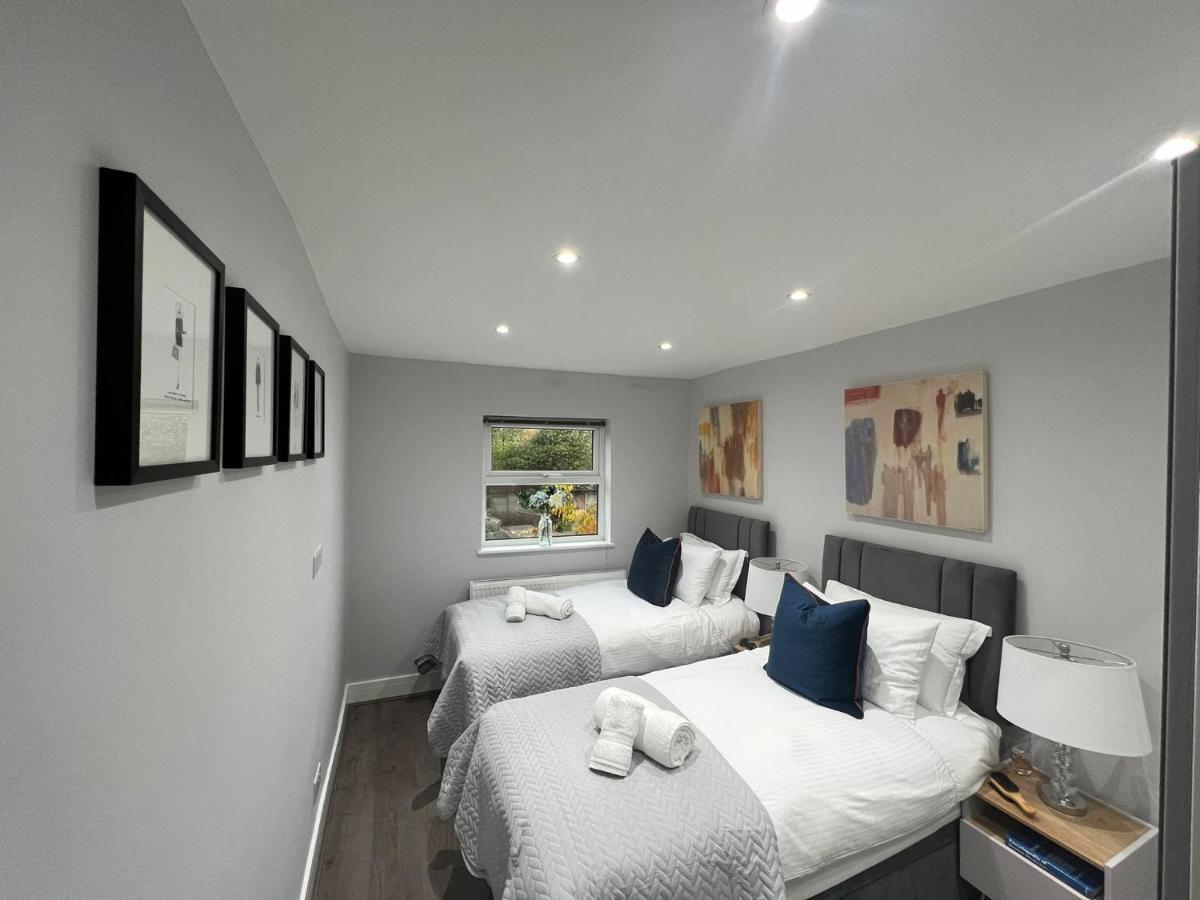 Aisiki Apartments At Stanhope Road, North Finchley, Airconditioned Multiple 2 Or 3-Bedroom, Pet-Friendly Duplex Flats, King Or Twin Beds, Airconditioned & Free Wi-Fi Экстерьер фото
