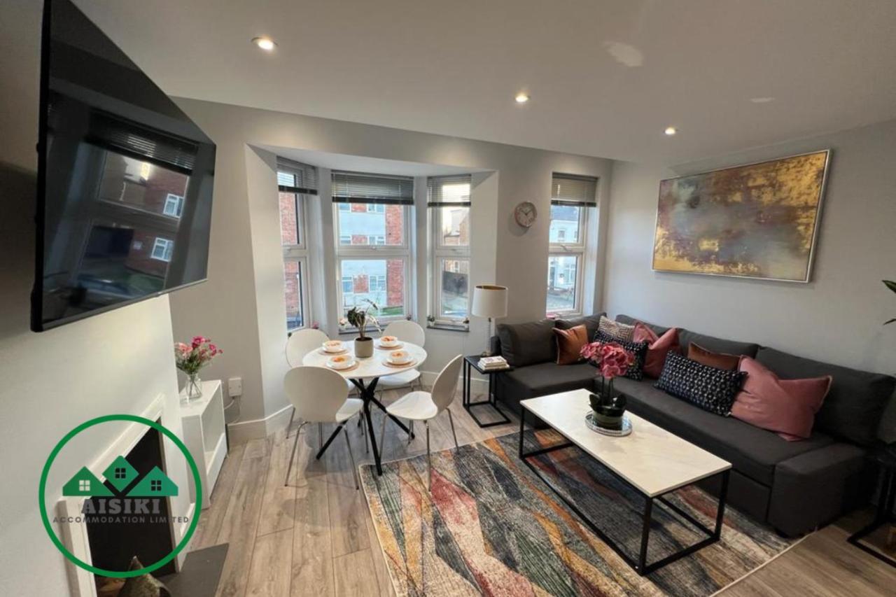 Aisiki Apartments At Stanhope Road, North Finchley, Airconditioned Multiple 2 Or 3-Bedroom, Pet-Friendly Duplex Flats, King Or Twin Beds, Airconditioned & Free Wi-Fi Экстерьер фото