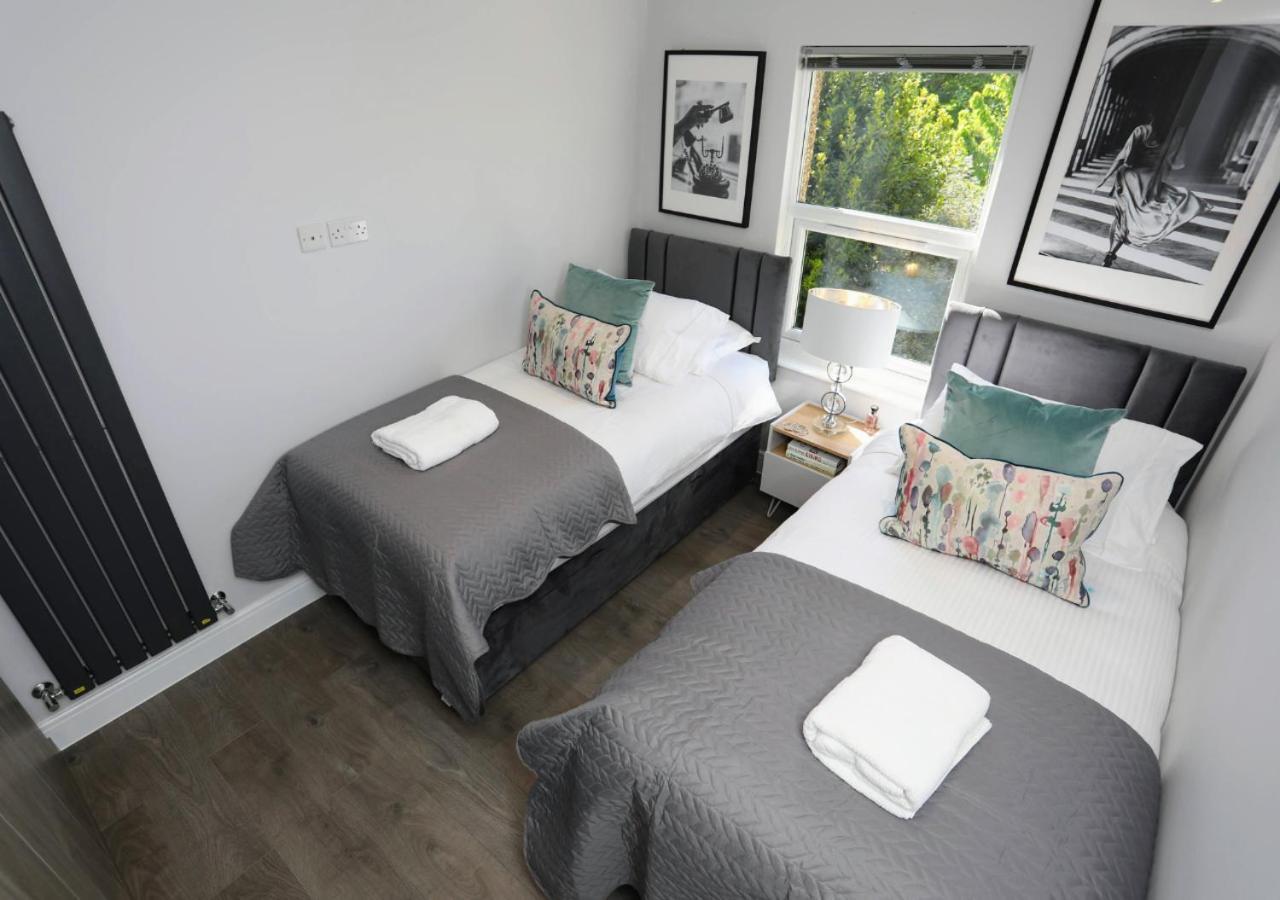 Aisiki Apartments At Stanhope Road, North Finchley, Airconditioned Multiple 2 Or 3-Bedroom, Pet-Friendly Duplex Flats, King Or Twin Beds, Airconditioned & Free Wi-Fi Экстерьер фото