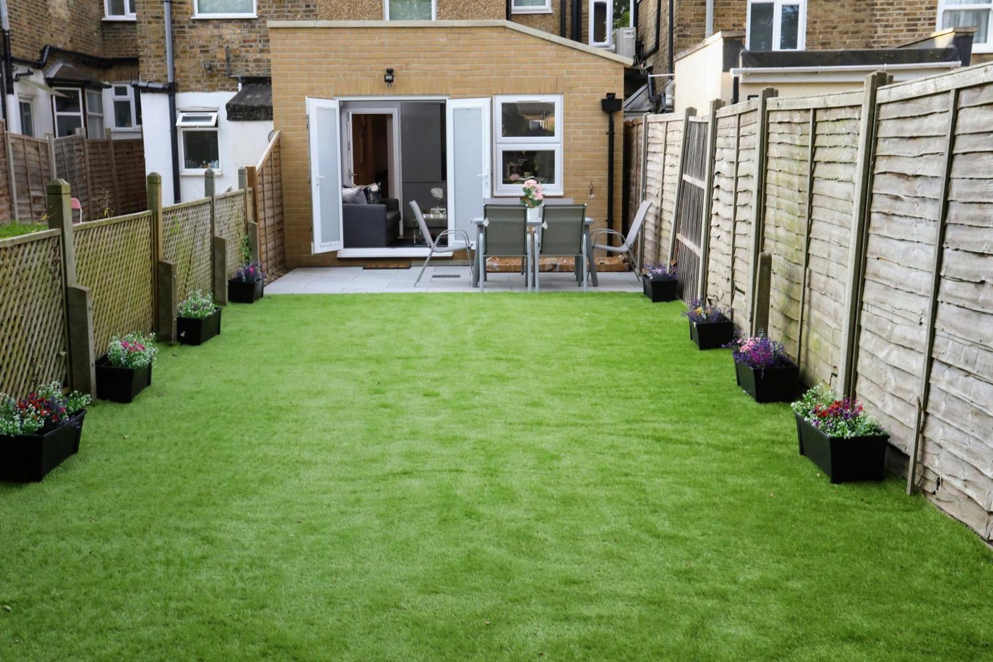 Aisiki Apartments At Stanhope Road, North Finchley, Airconditioned Multiple 2 Or 3-Bedroom, Pet-Friendly Duplex Flats, King Or Twin Beds, Airconditioned & Free Wi-Fi Экстерьер фото