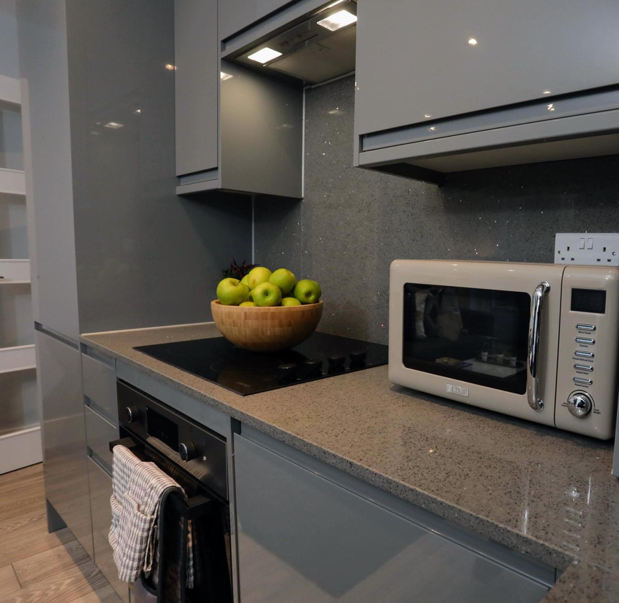Aisiki Apartments At Stanhope Road, North Finchley, Airconditioned Multiple 2 Or 3-Bedroom, Pet-Friendly Duplex Flats, King Or Twin Beds, Airconditioned & Free Wi-Fi Экстерьер фото